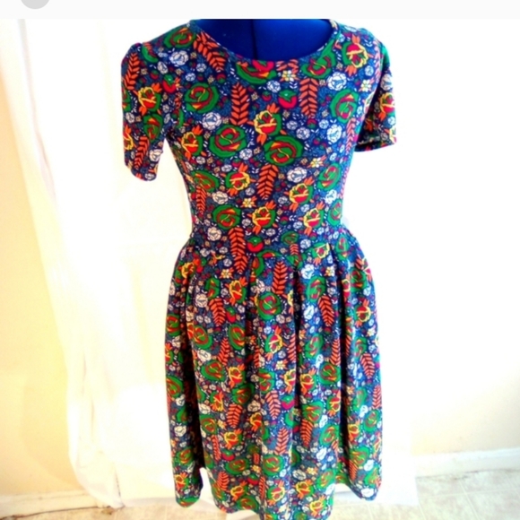 LULAROE DRESS - Picture 8 of 8